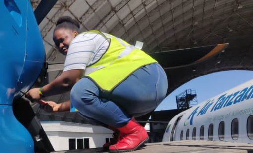 Subira-Mwakyoma-inspiring-the-next-generation-of-aircraft-engineers